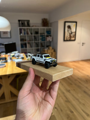 Inspiration from @the_mojave_ghost’s Jeep | Handmade Model