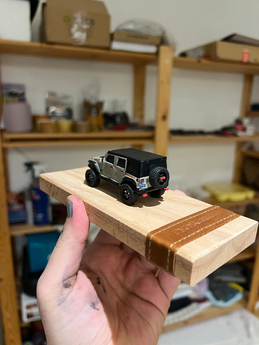 Inspiration from @donkeykong_jku’s Jeep | Handmade Model