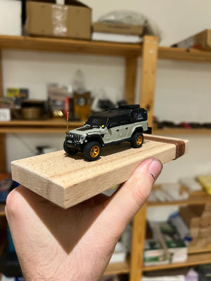 Inspiration from @eyestitcher’s Jeep | Handmade Model